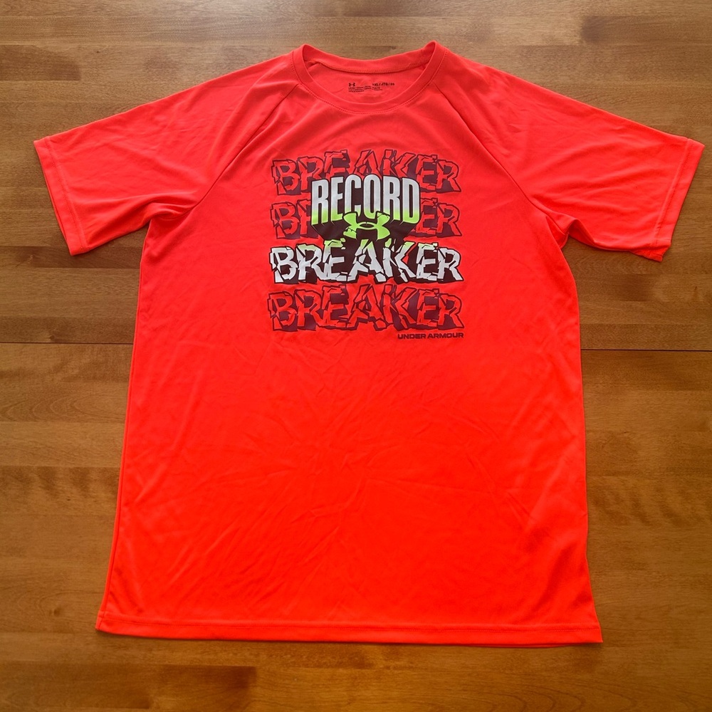 Under Armour Dry Fit Graphic Tee